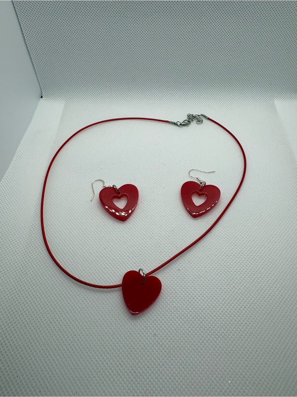 Red Heart Pendant Necklace and Earrings Set - Women's Jewelry